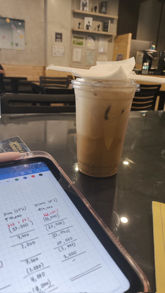 elastudiesph's tweet image. studying accounting is only fun with coffee 😩🫶🏼✨