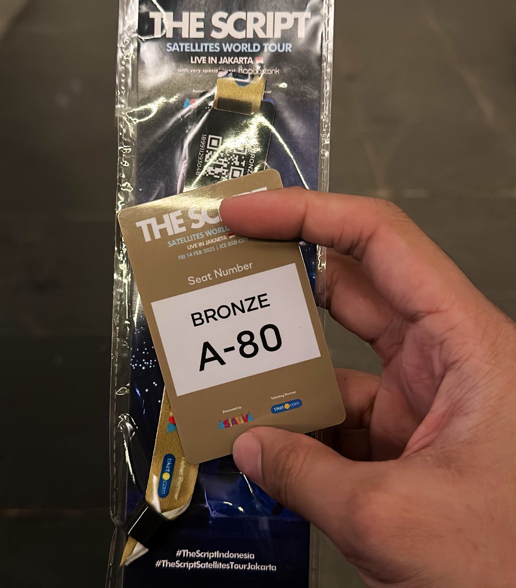 zoelkarnainz's tweet image. Sudah seminggu sejak konser, tapi belum move on 🥺 bgmn klo konsernya My Chemical Romance nanti (amin) 

#TheScriptSatellitesWorldTour 
#TheScriptJakarta2025