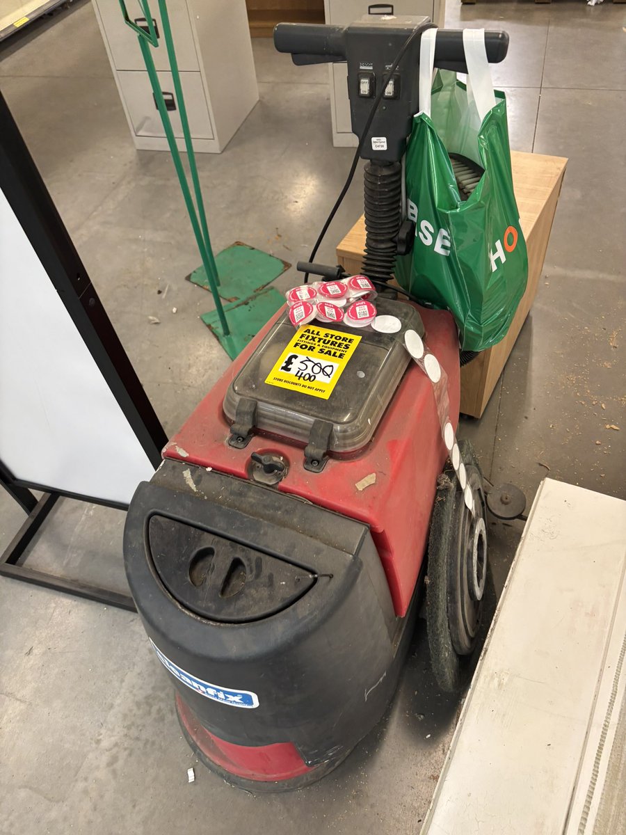 ThomasLiamH's tweet photo. Some bargains to be had in Daventry Homebase today… https://t.co/kBzXUfZhpU