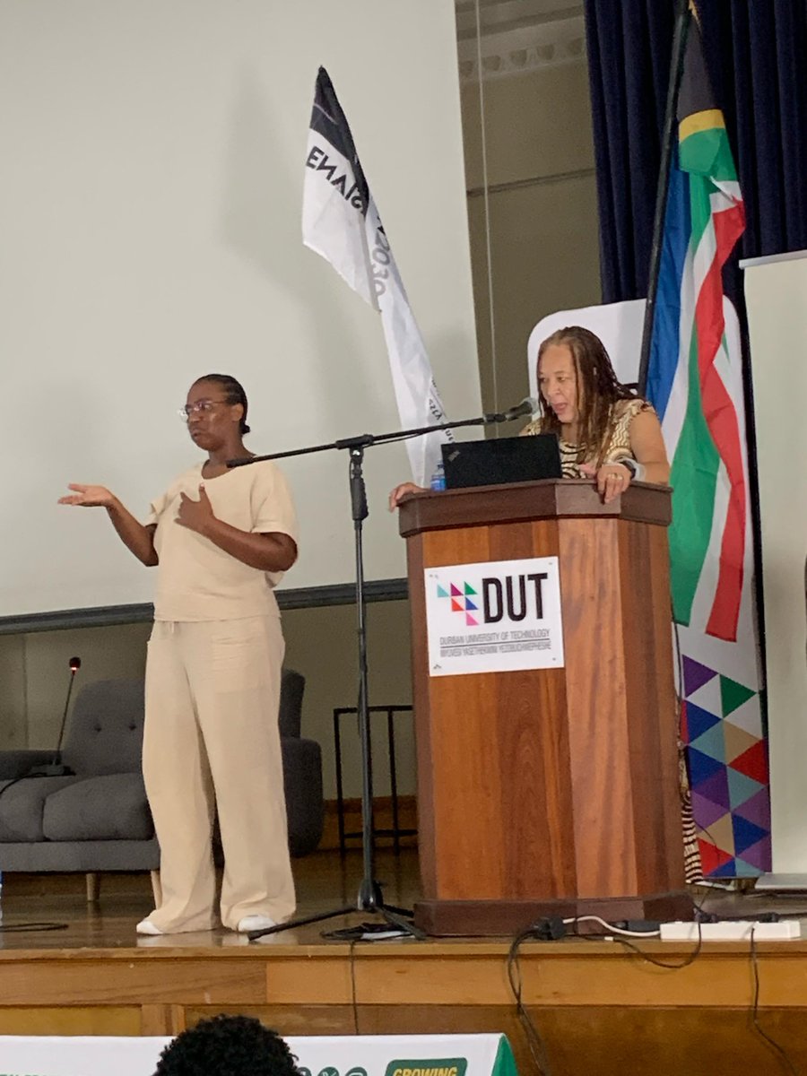 A delightful professional event it was, 2 professors of two different institutions from 2 different cities.

Prof. Jean Baxen of DUT and Prof. Monwabisi Ralala of UWC.

#imld
#AcademiaSA