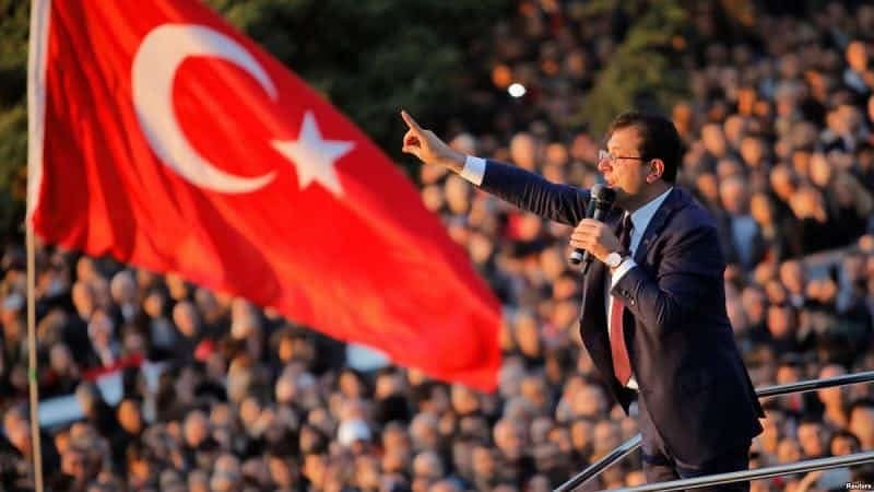 Tam yol iktidara yürüyoruz.
<a href="/ekrem_imamoglu/">Ekrem İmamoğlu</a>