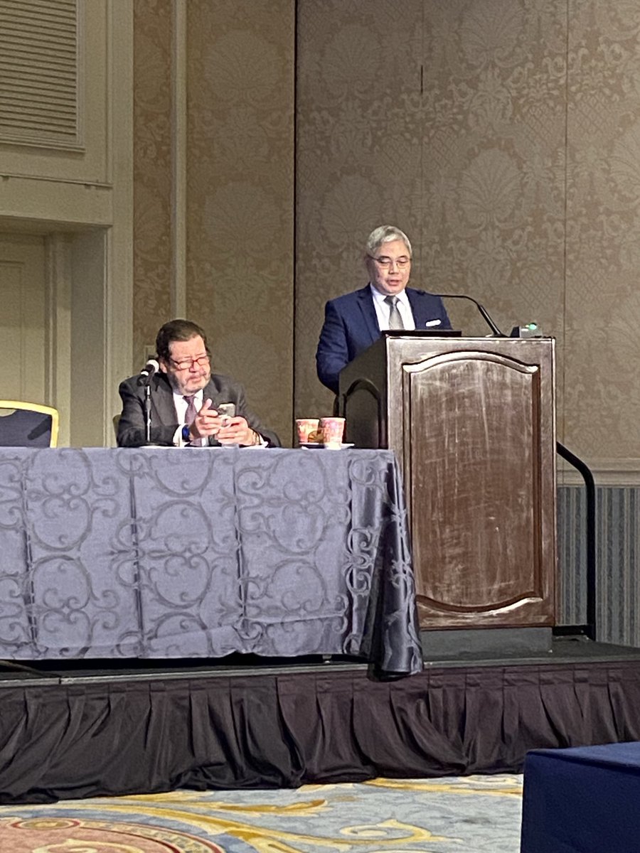 Greatly looking forward to ⁦<a href="/SamuelChaoMD/">Samuel Chao</a>⁩ talk on the role of stereotactic radiosurgery for small cell lung cancer brain metastases during the 17th Annual International Symposium on Stereotactic Body Radiation Therapy and Stereotactic Radiosurgery! #CleClinicCancer