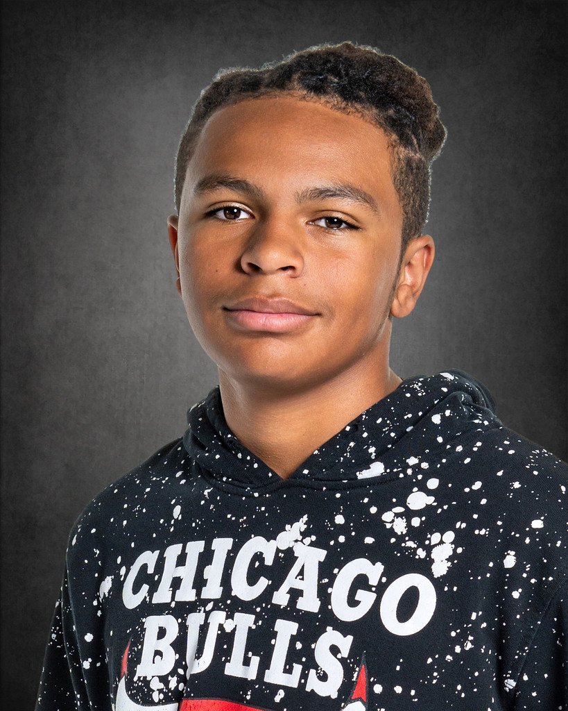 We are thrilled to announce that Jasiah Hicks has been awarded the 1300s Pod Freshman Student of the Week! 
He works hard and is a great North Platte Bulldog! Join us in celebrating Jasiah Hicks, who has made Bulldog Country proud!