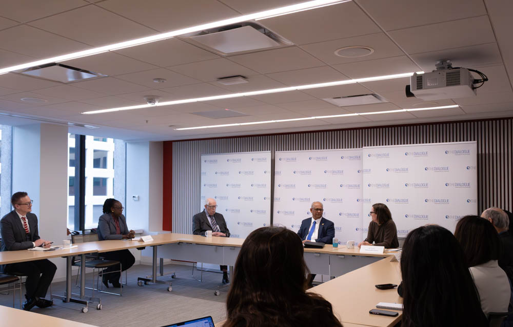 The Dialogue hosted #Suriname’s FM Albert Ramdin for a roundtable on his <a href="/OAS_official/">OAS</a> secretary-general bid. He stressed restoring #OAS relevance by prioritizing member states, improving efficiency &amp; strengthening regional collaboration.

Full summary: thedialogue.org/analysis/a-pri…