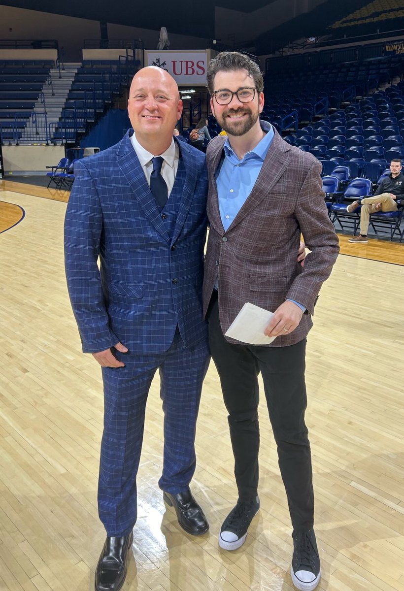 Darren Kohne (@coachdarrenk) on Twitter photo Guess who’s back? <a href="/MLowryBCSN/">Mason Lowry</a> back & tonight we will be covering 2 of OH’s elite HS’s as <a href="/wearesteds/">St. Edward High School</a> travels to take on <a href="/SJJTitanSports/">SJJ Athletics</a> Catch all the action LIVE on <a href="/BCSNsports/">BCSN</a> Game of the Week, 7pm <a href="/StEdsAlumni/">St. Ed’s Alumni</a> <a href="/StJohnsJesuit/">St. John's Jesuit</a> Guess who’s back? <a href="/MLowryBCSN/">Mason Lowry</a> back & tonight we will be covering 2 of OH’s elite HS’s as <a href="/wearesteds/">St. Edward High School</a> travels to take on <a href="/SJJTitanSports/">SJJ Athletics</a> Catch all the action LIVE on <a href="/BCSNsports/">BCSN</a> Game of the Week, 7pm <a href="/StEdsAlumni/">St. Ed’s Alumni</a> <a href="/StJohnsJesuit/">St. John's Jesuit</a>