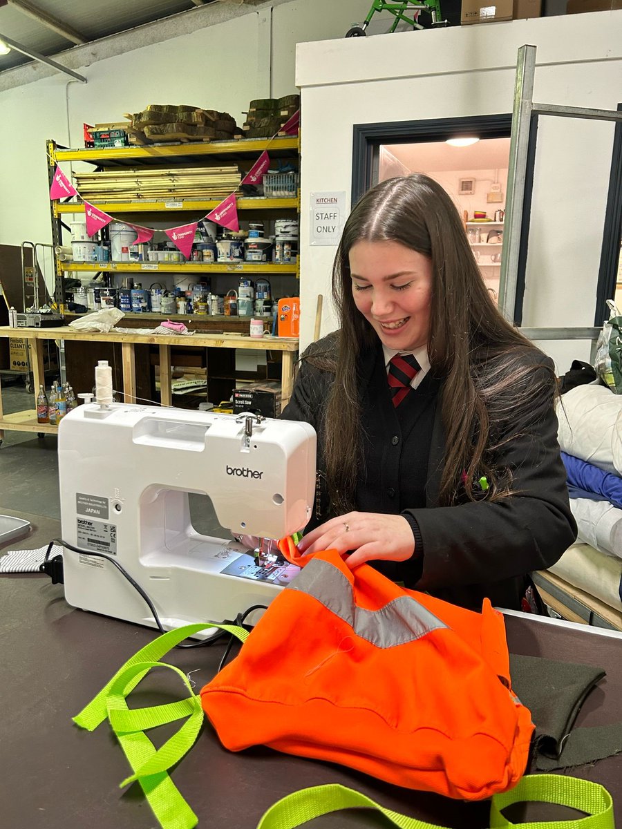 Our ESG Manager, Nuala Griffiths, attended the Repair &amp; Share Foyle 'Repair Café', donating paint and visiting a workshop where students were helping to upcycle old hi-vis jackets into reusable bags! 👏
Check out some photos of the visit below:

#sustainability #heronbros