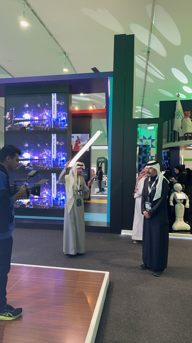 Ms57_s's tweet photo. نواصل في تحقيق الإنجاز والتفوق مع زملائي قسم الاتصال والاعلام، من خلال #المنتدى_السعودي_للإعلام2025 بنسخته الرابعة، تجربة ثرية وشخصيات ملهمة.نحو إعلام مميز و إبداعي . https://t.co/Ra5JzC9exT