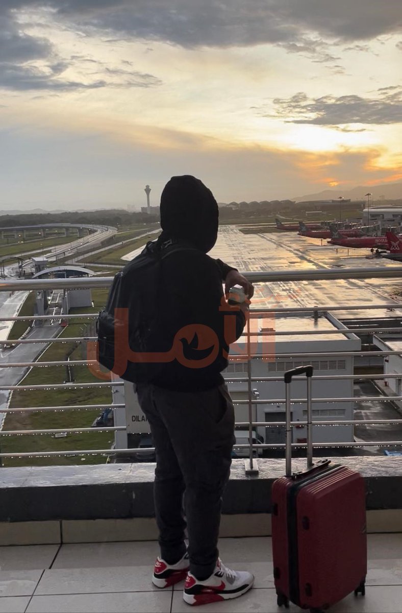 أحلام الهجرة.. هكذا يغادر شباب اليمن واقعهم
للمزيد من المعلومات قم بزيارة الرابط التالي:
bit.ly/3XcIZGt

Migration Dreams: Yemeni Youth Escaping Their Reality
For more information, please visit the following link:
bit.ly/3F1MngM

#اليمن  
#yemen