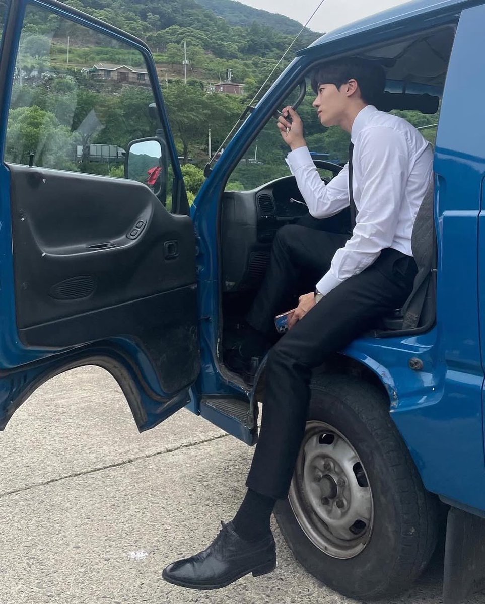 iampepper's tweet image. #여자라면한지율