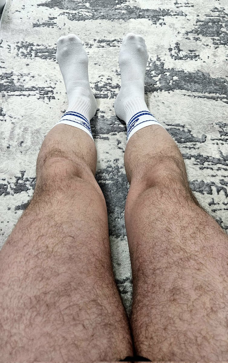 Master411075751's tweet photo. Degersiz ezik itler için, aksam yemeği hazır 😁 https://t.co/NRXb16iVKu