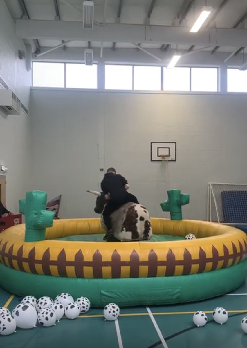 Lakewood goes country for #CareDay25 Fantastic shared experiences for all young people and staff. Brilliant day!🤠🐮<a href="/VOYPIC/">VOYPIC</a> @SETsocialwork <a href="/setrust/">South Eastern Trust</a> <a href="/CSSC_NI/">Controlled Schools' Support Council (CSSC)</a> <a href="/Education_NI/">Education NI</a> <a href="/Ed_Authority/">Education Authority</a>