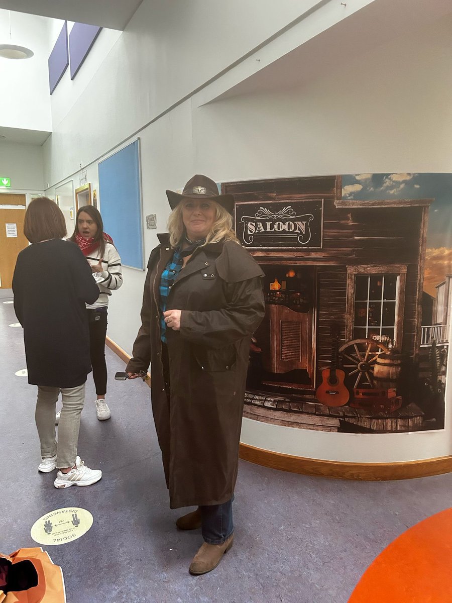 LakewoodSchool2's tweet photo. Lakewood goes country for #CareDay25 Fantastic shared experiences for all young people and staff. Brilliant day!🤠🐮@VOYPIC @SETsocialwork @setrust @CSSC_NI @Education_NI @Ed_Authority https://t.co/M5NSiVvJbE