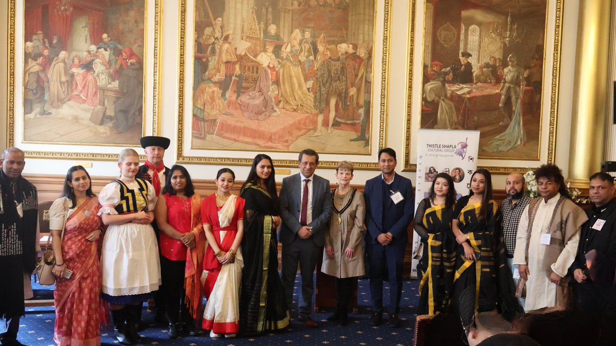 Today is #InternationalMotherLanguageDay. We celebrated with a beautiful event hosted by @ELREC at the City Chambers in Edinburgh. 

The significance of this day was originally the initiative of Bangladesh, approved at the 1999 UNESCO General Conference and has been observed