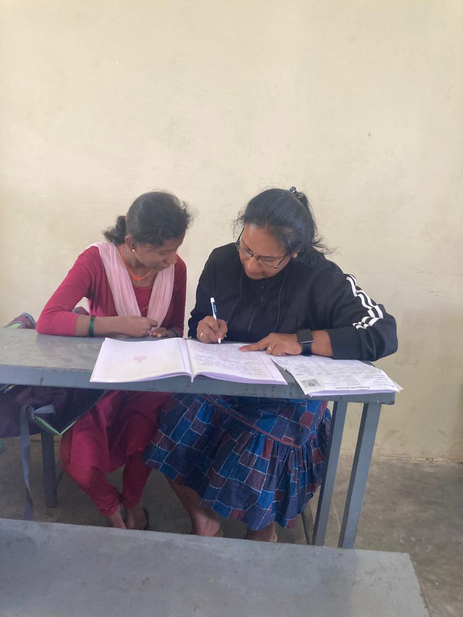 pushpapreeya1's tweet photo. "Today was special! 📝 Scribed for Lalithamma’s history exam &amp; rushed to mine—cleared it in an hour! 🎉 Met Mam Gouri, whom I introduced to scribing, after a year! Lucky to connect, share a meal &amp; hear how this journey inspires others. Truly blessed! 🙏✨ #Scribing #Gratitude https://t.co/Dvsbwyq2JS