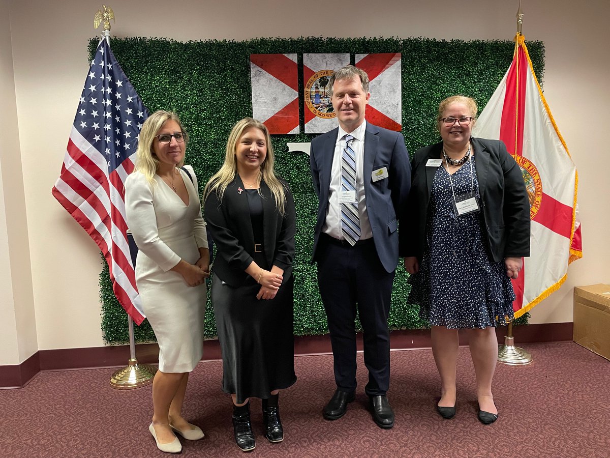 TweetFLAlibrary's tweet photo. #TBT to 2024's Library Legislative Day!

Join us on Tuesday, March 11, 2025, to meet with your legislators and let them know how important libraries are to our communities across the state.

Register here: https://t.co/yeVKisyp6N

#libraryadvocates #floridalibraries https://t.co/Rf8pOAb6uB
