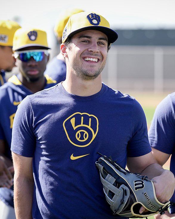 Milwaukee Brewers tweet media