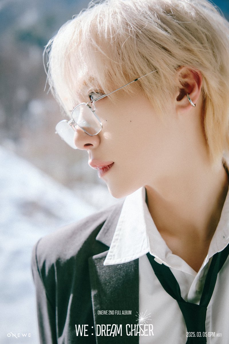 official_ONEWE's tweet photo. [#ONEWE]

ONEWE 2ND FULL ALBUM 
[WE : Dream Chaser]

🌫 SOLO CONCEPT PHOTO #2 🌫

▪ DONG MYEONG ▪

2025.03.05 6PM (KST) RELEASE✔

#원위 #WE_Dream_Chaser
#동명 #DONGMYEONG
#별_헤는_밤 #The_Starry_Night https://t.co/nUGzlenmlD