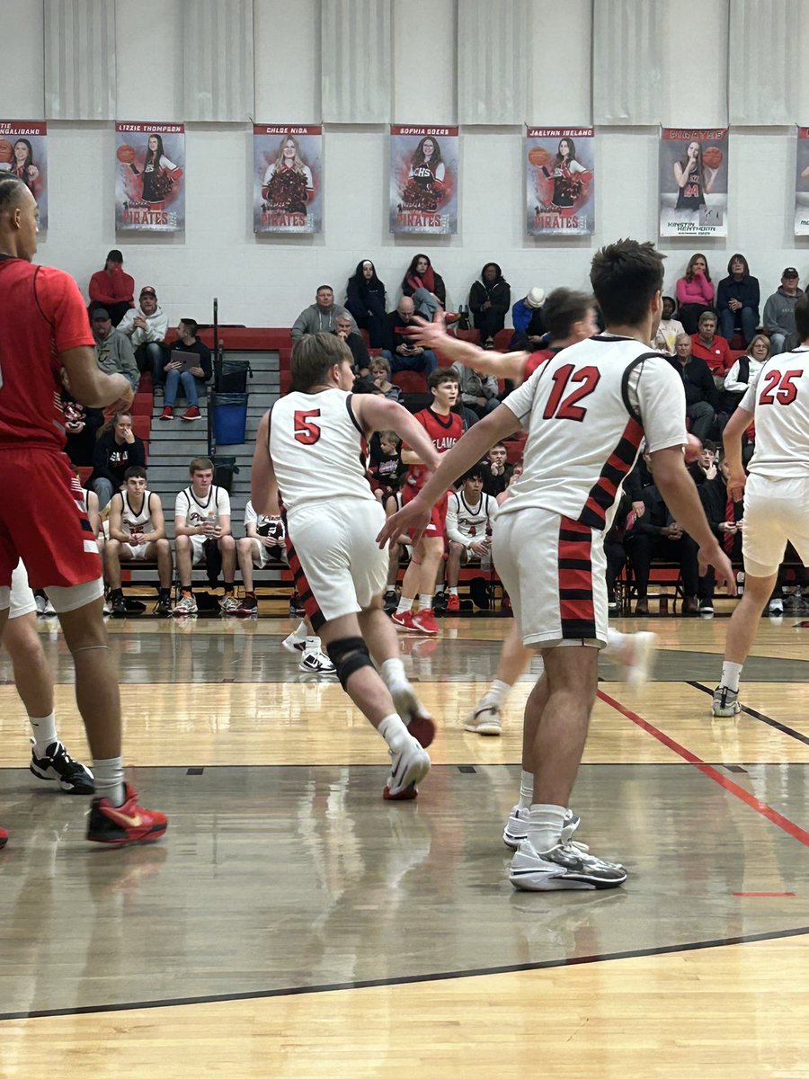 WJourney5's tweet photo. Game day 🔥🏀 #senior #2025senior #highschoolbasketball #collegebasketball #highschoolsenior #basketballgame #basketballplayer #basketballseason #motivation #gameday https://t.co/TctWjqSzWX