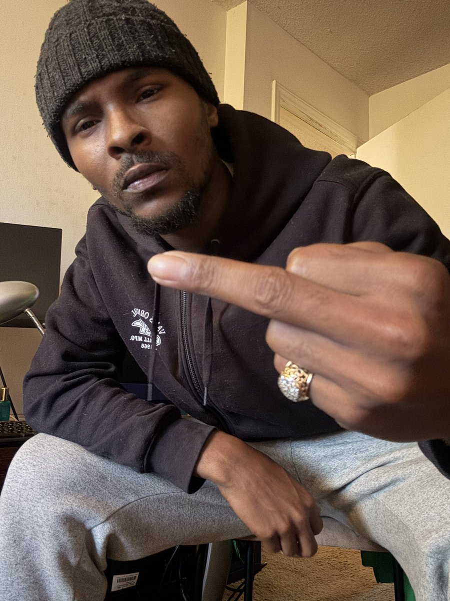 more4MasterDon's tweet photo. I see right into your submissive soul. Taking what’s mine will be just as natural as your need to submit and feel used. Give in and $END to your superior Black King. 

Findom Alpha cashfuck drain https://t.co/uJrTa204yr