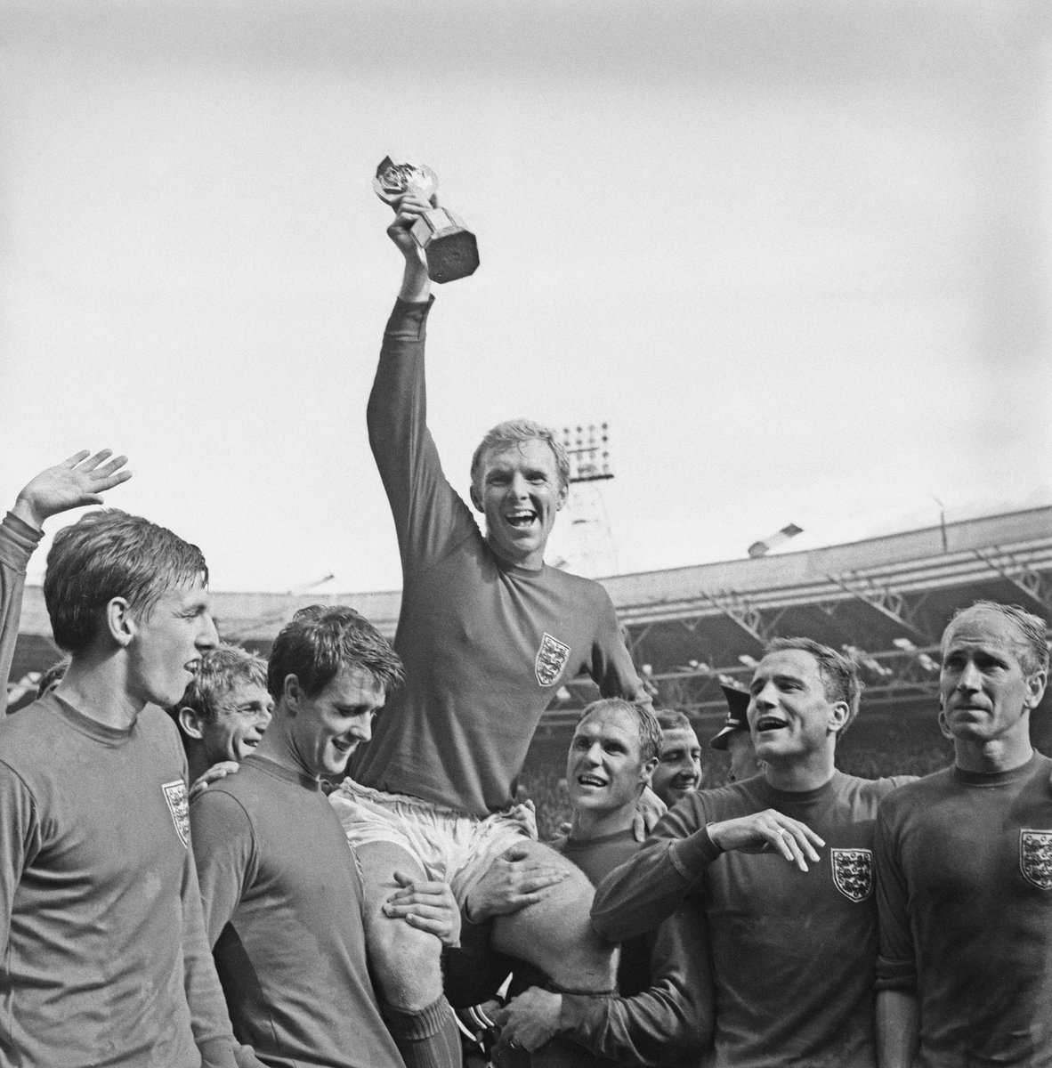 England (@england) on Twitter photo We sadly lost our <a href="/FIFAWorldCup/">FIFA World Cup</a>-winning captain Bobby Moore OBE 32 years ago today.
You’ll never be forgotten, Bobby ❤️ We sadly lost our <a href="/FIFAWorldCup/">FIFA World Cup</a>-winning captain Bobby Moore OBE 32 years ago today.
You’ll never be forgotten, Bobby ❤️