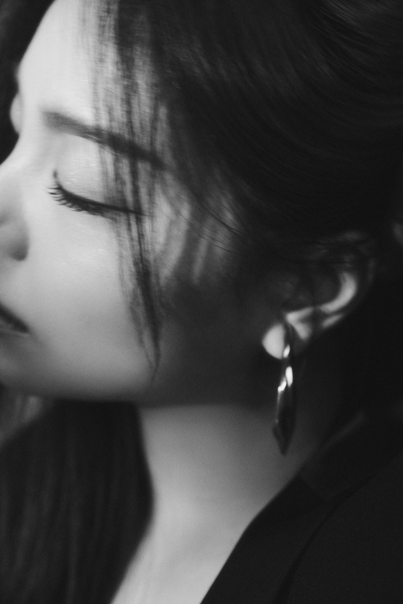 itzailee's tweet image. 에일리(Ailee) | Concept Photo 2 (Sh)adow ver.

Ailee 7th Mini Album '(Me)moir'

2025.03.20 (THU) 6PM (KST)

#에일리 #Ailee #Memoir