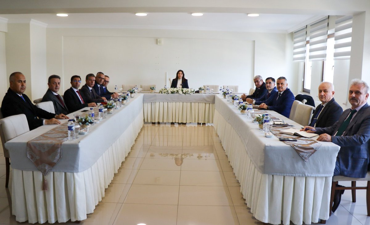 Çanakkale İl Millî Eğitim Müdürlüğü (@canakkaleilmem) on Twitter photo ✨İl Millî Eğitim Müdürümüz Mine Hayta başkanlığında "İlçe Millî Eğitim Müdürleri Toplantısı" Çanakkale Öğretmenevi ve Akşam Sanat Okulu toplantı salonunda gerçekleştirildi.
<a href="/tcmeb/">Millî Eğitim Bakanlığı</a> <a href="/mineaktashayta/">Mine Hayta</a> ✨İl Millî Eğitim Müdürümüz Mine Hayta başkanlığında "İlçe Millî Eğitim Müdürleri Toplantısı" Çanakkale Öğretmenevi ve Akşam Sanat Okulu toplantı salonunda gerçekleştirildi.
<a href="/tcmeb/">Millî Eğitim Bakanlığı</a> <a href="/mineaktashayta/">Mine Hayta</a>