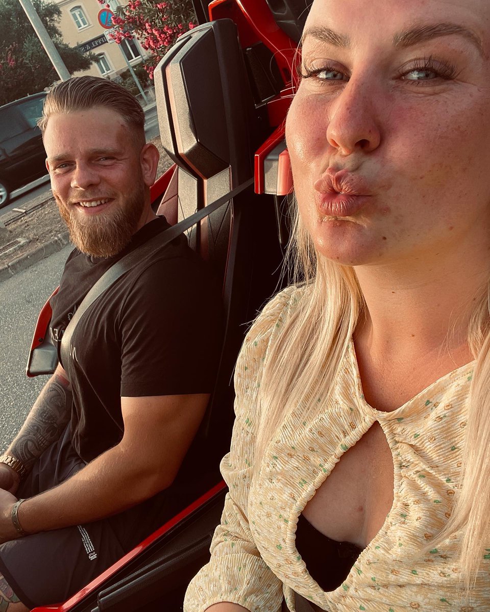 A journey with my friend.
#ThamePoSeriesEP9 #nextonnetflix #4Nation #4Nations #Trump #fartin #liked