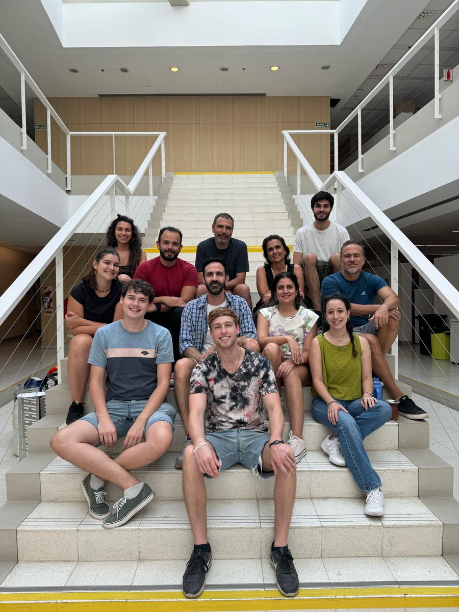 IIB-CONICET-UNMdP (@iibconicetunmdp) on Twitter photo El estudiante del grupo Mecanismos de señalización en plantas del IIB, Bruno Perk, realizó una estadía de investigación con el Dr. Federico Ariel en el <a href="/ifibyne/">IFIBYNE 🇦🇷 CONICET - UBA</a>
Bruno estudia el efecto del estrés por patógenos sobre el desarrollo de la raíz en la planta modelo arabidopsis.🌱🔬 El estudiante del grupo Mecanismos de señalización en plantas del IIB, Bruno Perk, realizó una estadía de investigación con el Dr. Federico Ariel en el <a href="/ifibyne/">IFIBYNE 🇦🇷 CONICET - UBA</a>
Bruno estudia el efecto del estrés por patógenos sobre el desarrollo de la raíz en la planta modelo arabidopsis.🌱🔬