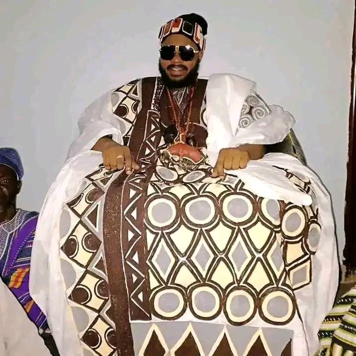 solved peoples problem like instant money work of leadership business to move forward lotto number check your life star promotion in work place luck of jobs marriage problems sickness Call or text me on whatsapp for all your problems turn into solutions in God Name(+233550677462)