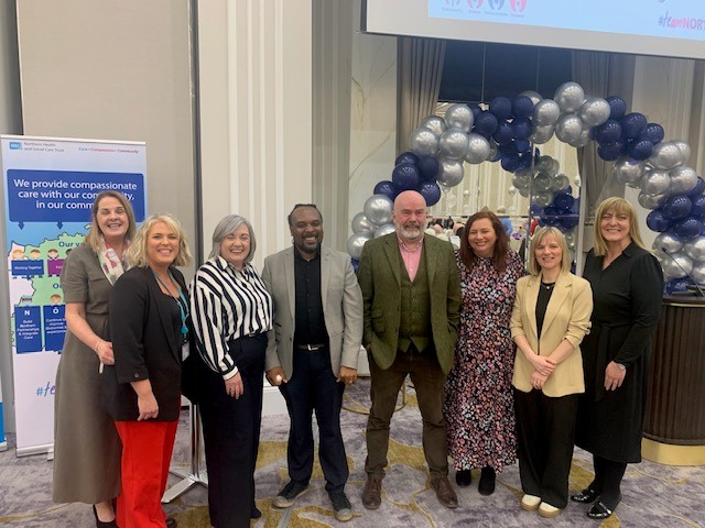 NIPEC_online's tweet photo. Senior Prof Officer, Geraldine McKendry speaking today at @NHSCTrust Mental Health Nurse Conference. Brilliant to be connecting with colleagues, sharing and learning #mhnursesday  @GeraldineEMcK @Lindak973 @SuzannePullins Thanks to all for great engagement! https://t.co/0SdMgxD3GL