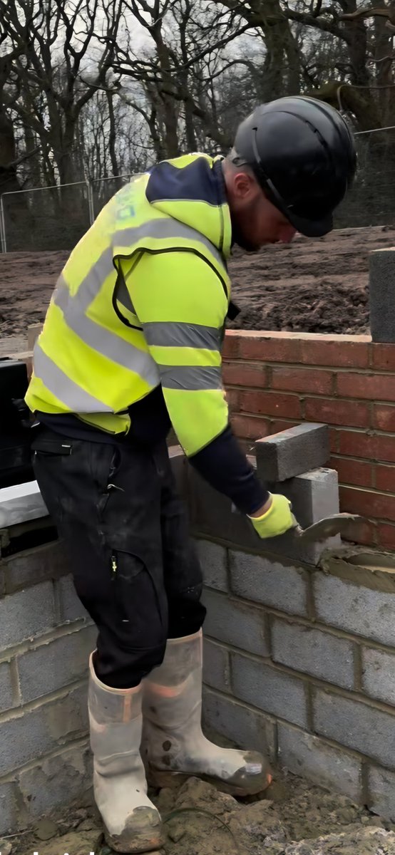 HivizScruffs's tweet image. 