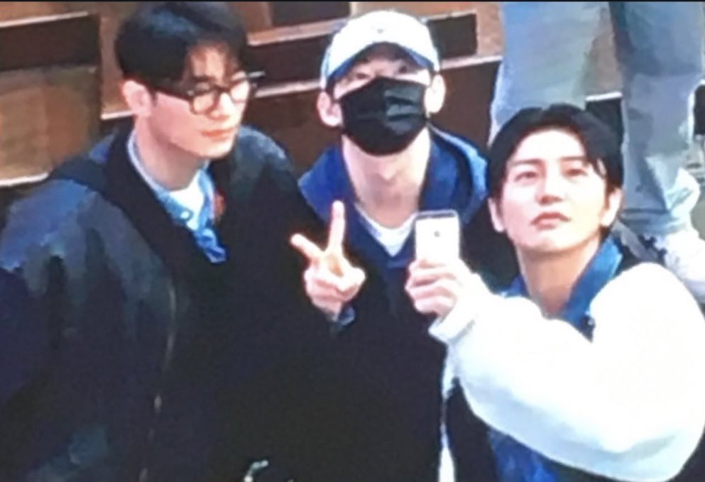 rightright67's tweet image. 25년에도그대로노