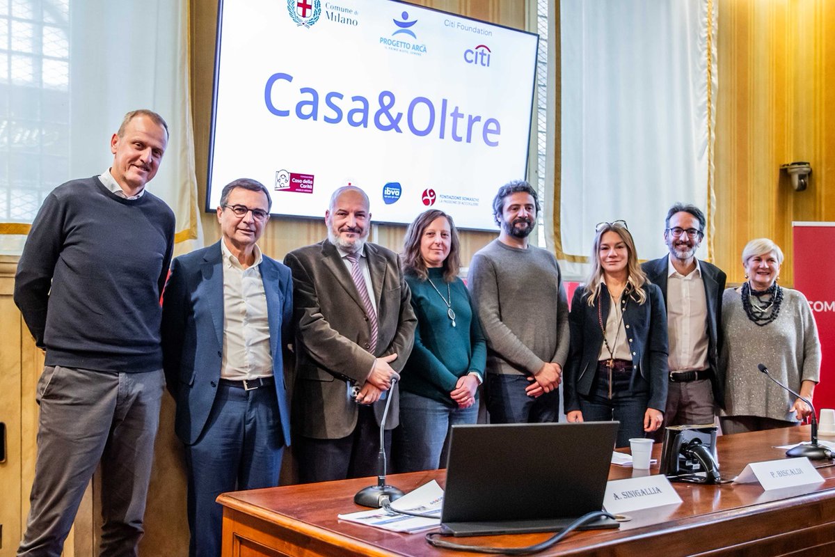 Progetto Arca (@progettoarca) on Twitter photo Nasce a Milano la rete “Casa&Oltre”: 5 associazioni per offrire una soluzione abitativa a 280 persone in 2 anni. Il progetto è reso possibile grazie a <a href="/Citi/">Citi</a> Foundation e coinvolge <a href="/cri_milano/">Croce Rossa Milano</a>, <a href="/FSomaschi/">Fondazione Somaschi</a>, Fondazione IBVA e <a href="/casadellacarita/">Casa della Carità</a>.
Scopri di più: progettoarca.org/casa-e-oltre Nasce a Milano la rete “Casa&Oltre”: 5 associazioni per offrire una soluzione abitativa a 280 persone in 2 anni. Il progetto è reso possibile grazie a <a href="/Citi/">Citi</a> Foundation e coinvolge <a href="/cri_milano/">Croce Rossa Milano</a>, <a href="/FSomaschi/">Fondazione Somaschi</a>, Fondazione IBVA e <a href="/casadellacarita/">Casa della Carità</a>.
Scopri di più: progettoarca.org/casa-e-oltre