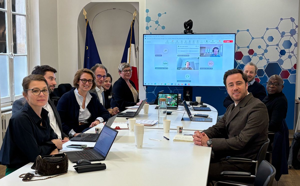 Conseil National des Greffiers des TC (@cng_tc) on Twitter photo 1er comité de pilotage entre le <a href="/CNBarreaux/">Conseil national des barreaux - les avocats</a>, <a href="/Infogreffe/">Infogreffe Officiel</a> et le CNGTC. 🤝
Une première réunion a eu lieu ce vendredi pour coordonner la mise en place de l'accès des avocats à la plateforme Tribunal Digital, permise par l'arrêté du 14 janvier 2025. 1er comité de pilotage entre le <a href="/CNBarreaux/">Conseil national des barreaux - les avocats</a>, <a href="/Infogreffe/">Infogreffe Officiel</a> et le CNGTC. 🤝
Une première réunion a eu lieu ce vendredi pour coordonner la mise en place de l'accès des avocats à la plateforme Tribunal Digital, permise par l'arrêté du 14 janvier 2025.