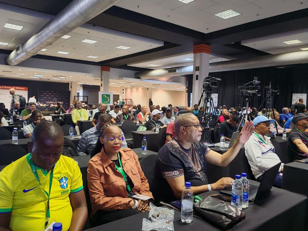 MinisterMcK's tweet photo. Minister @GaytonMcK wrapping up day 2 of The National Boxing Convention, East London (ICC)π₯π₯πΏπ¦πΏπ¦
#NationalBoxingConvention
#InspiringANationOfWinners
#SASports
#BoxingSA https://t.co/HolgXEq9SH