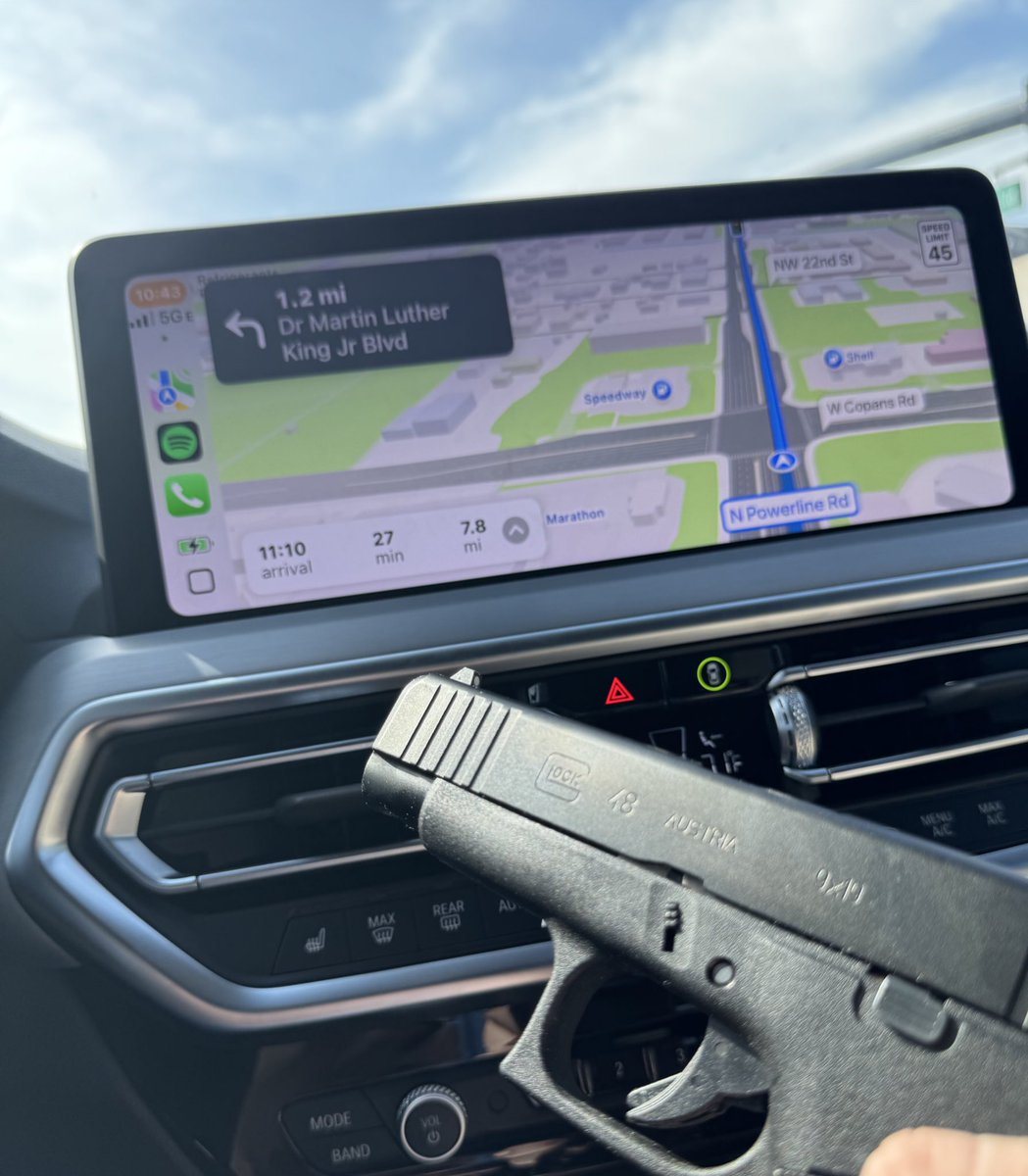 XanJackson47's tweet image. If you say so Apple Maps