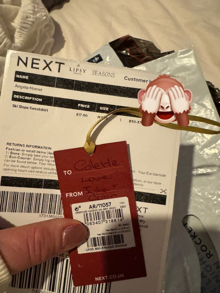 AngelaH121_sci's tweet photo. @nextofficial I love my new jumper but very disappointed to see that you’d sent it to Colette with love previously! Didn’t notice when I took the tags off first thing!! https://t.co/VhQrRLzUci