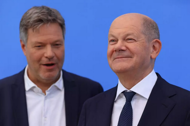 lukaskriegercdu's tweet photo. Eins und Eins, muss wieder Zwei sein und nicht zu einer Kurvendiskussion ausufern – einer Kurve, die nach unten zeigt. #HochdieHändeAmpelEnde https://t.co/hzJT0CGc49