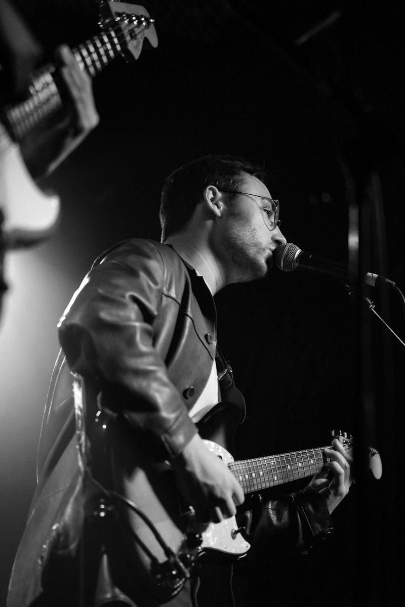 heartsaucetv's tweet photo. Delighted to have made the shortlist for this years @TruckFestival ⚡️ But friends.. we must call in a favour. Vote for us through the link down below to secure a spot at the festival. Forever grateful if you took two secs to vote ❤️ https://t.co/Jd9IslLOWl https://t.co/eJKnmOo6IT