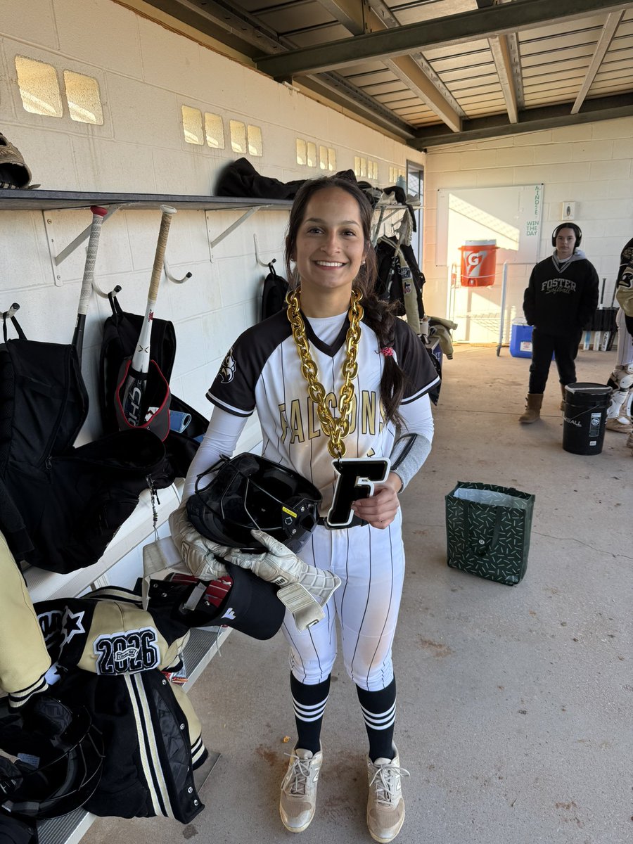 FHS Softball tweet media