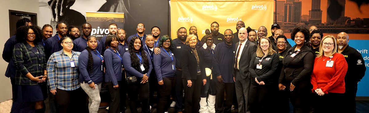 OVPLou's tweet photo. Goodwill Industries of Kentucky has joined OSHN in the fight to end local violence. Through the "Pivot to Peace" program, Goodwill will manage all of the city's community violence intervention (CVI) sites in the Russell, Algonquin, Taylor Berry and Newburg neighborhoods. https://t.co/lMohKRV5Y0