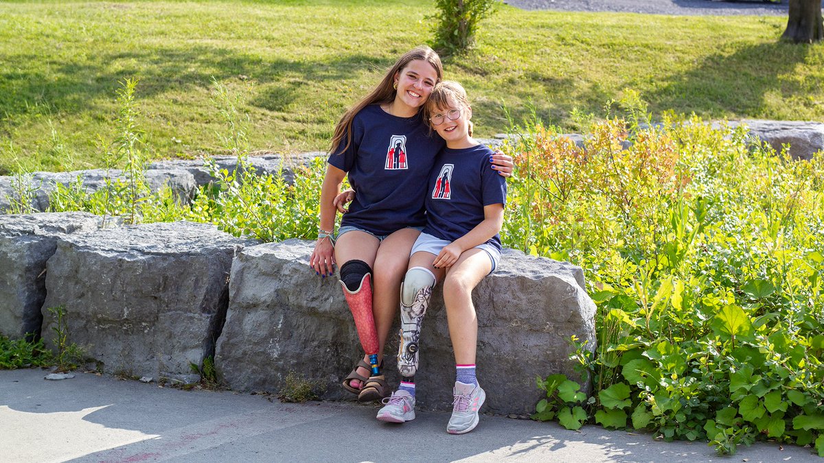 TheWarAmps's tweet image. 📬 Bonjour, Québec! The first 2025 War Amps key tags are arriving in mailboxes across the province this week!

🔑 By using key tags, you protect your keys and support programs that empower young amputees, like the CHAMP Program.

#LimbDifference #KeyTags #QC