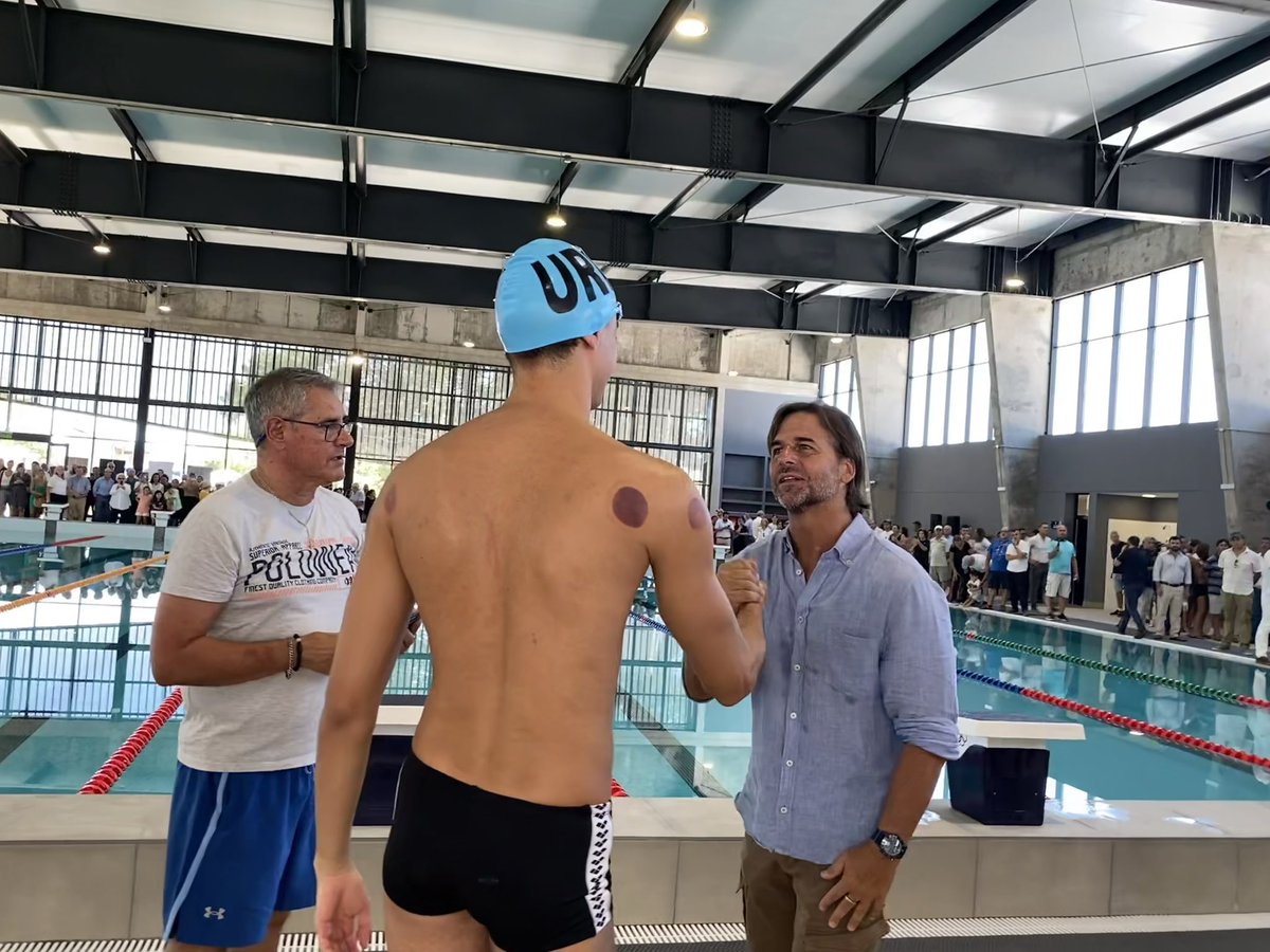 En la inauguración de piscina semiolímpica en el Campus de Maldonado.