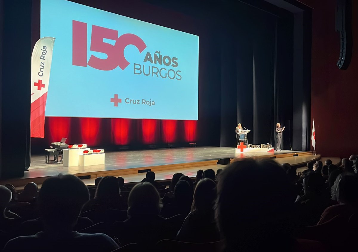 CryptoDomAlts's tweet image. 🔵Ayer asistimos a la Gala de Cruz Roja, un emotivo homenaje a sus voluntarios y a toda la sociedad burgalesa. Fue un honor acompañarles en esta celebración tan especial.

💙 ¡Felicidades, @CruzRojaBurgos por 150 años de compromiso en la provincia de Burgos!