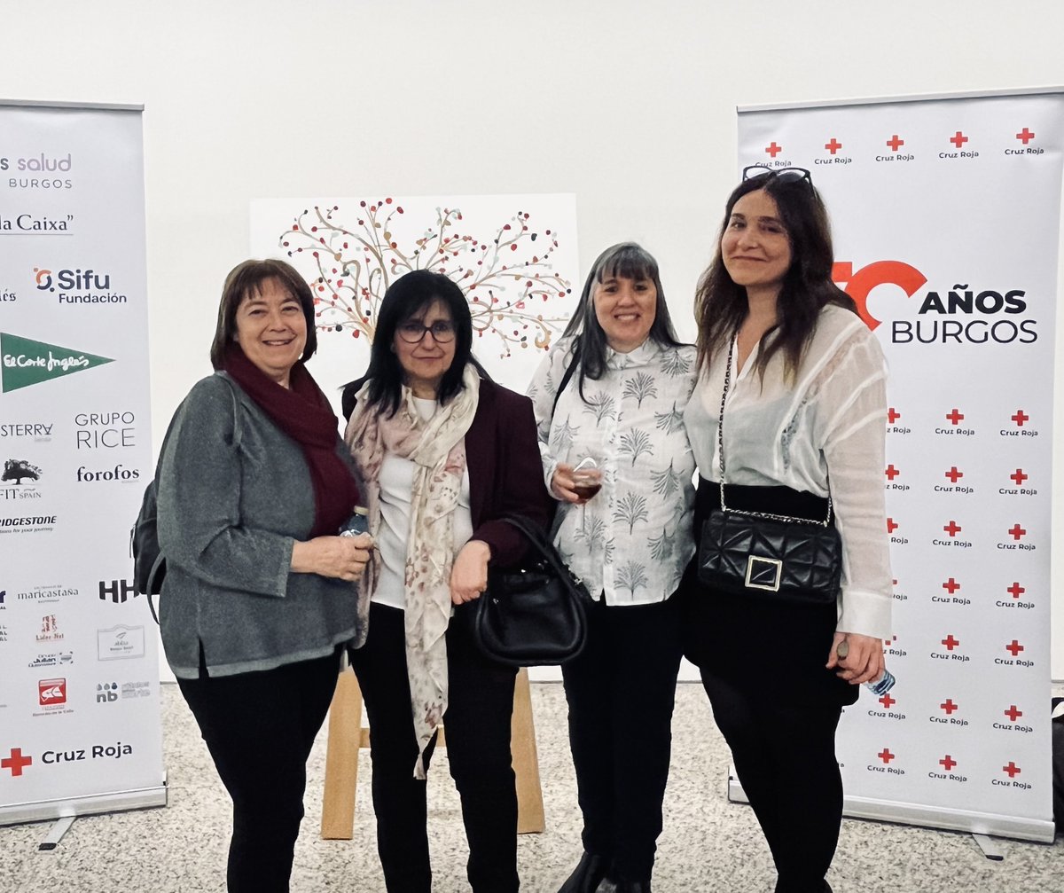 CryptoDomAlts's tweet image. 🔵Ayer asistimos a la Gala de Cruz Roja, un emotivo homenaje a sus voluntarios y a toda la sociedad burgalesa. Fue un honor acompañarles en esta celebración tan especial.

💙 ¡Felicidades, @CruzRojaBurgos por 150 años de compromiso en la provincia de Burgos!