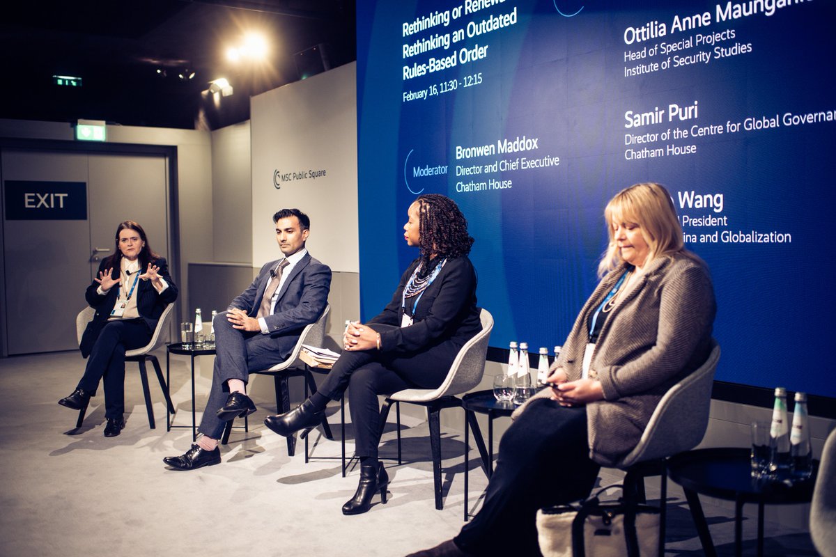 📍Last weekend at <a href="/MunSecConf/">Munich Security Conference</a>, <a href="/ChathamHouse/">Chatham House</a> convened a side event where <a href="/bronwenmaddox/">Bronwen Maddox</a> and <a href="/purisamir1/">Dr Samir Puri</a> (<a href="/CH_IntSecurity/">Chatham House International Security</a>), alongside <a href="/MaS1banda/">Ottilia Anna MaSibanda</a>, <a href="/janekinninmont/">janekinninmont.bsky.social</a>, and <a href="/HuiyaoWang/">Henry Huiyao WANG 王辉耀</a>, discussed the big questions of renegotiating the very terms of world order🌐

#MSC2025
