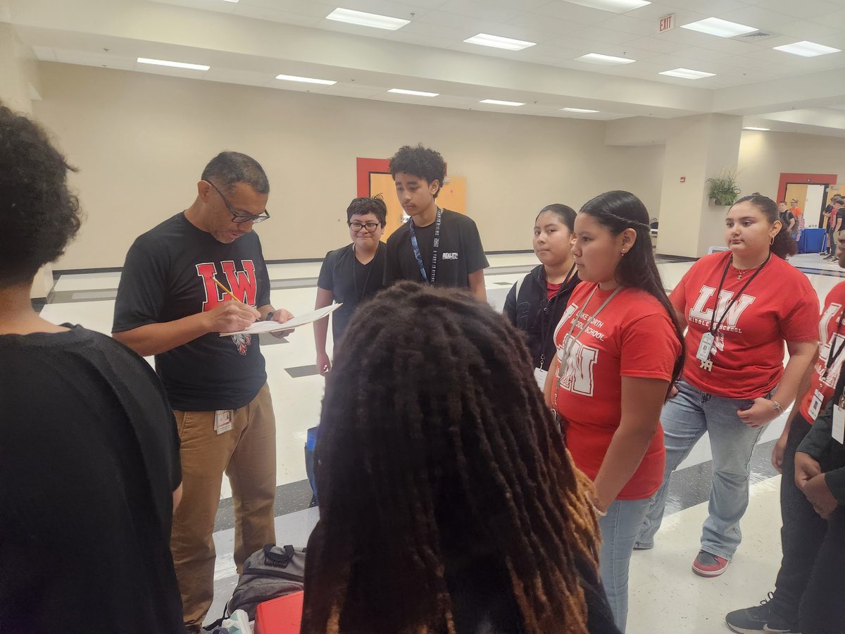 LWMSWarriors's tweet image. Yesterday, our Warriors put their problem-solving skills to the test and represented Lake Worth Middle with excellence! ๐โโ๏ธ They showcased their mathematical talents, teamwork, and dedication. Weโre so proud of their hard work! ๐ก๐
#WarriorPride #MathMasters #AcademicGamesโฆ