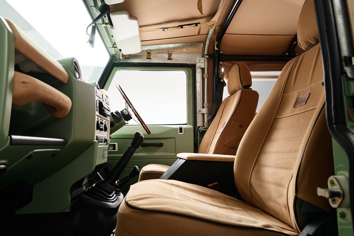 2009 Land Rover Defender Rivolve 90 Falcon Soft Back