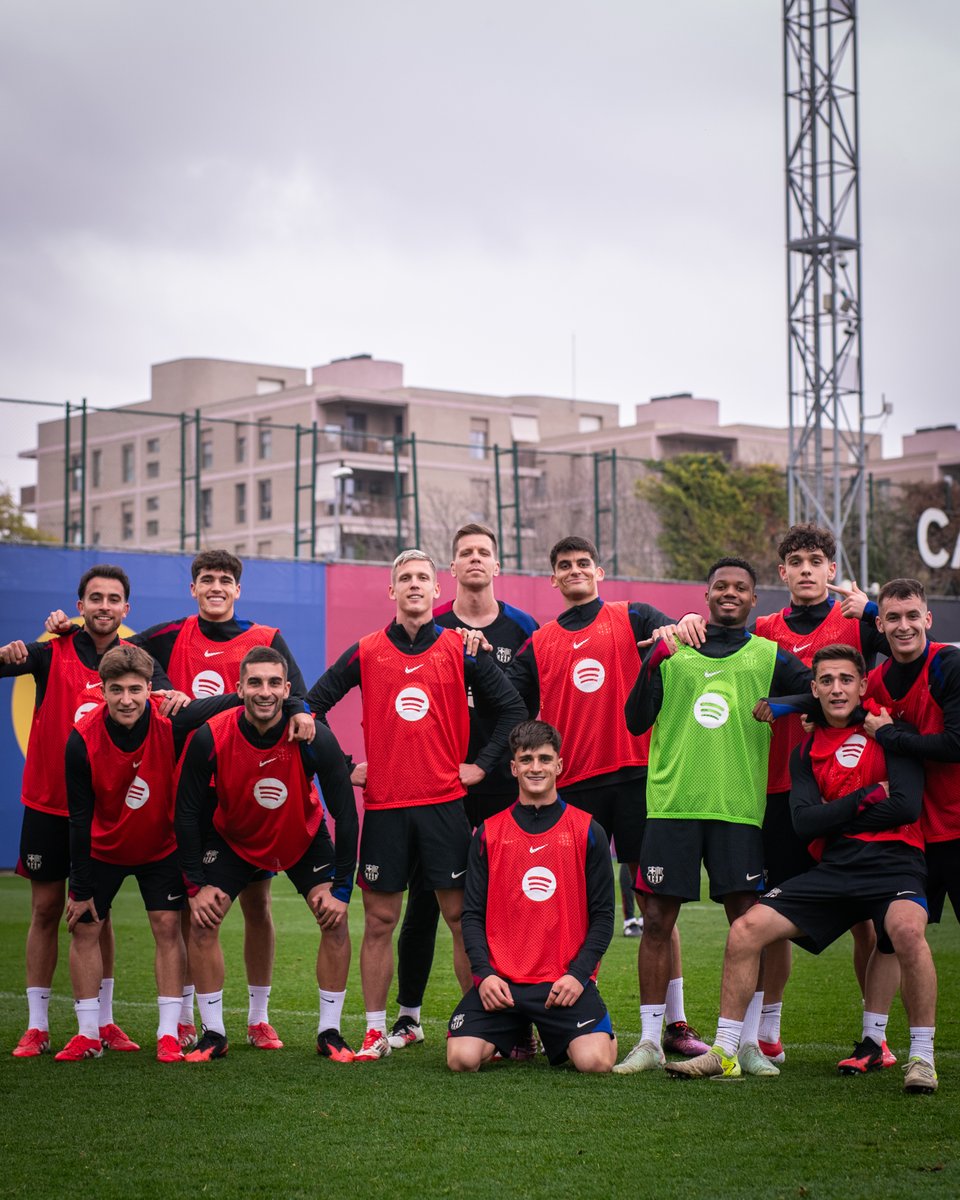 𝙔𝙤 𝙖𝙣𝙙𝙤 𝙘𝙤𝙣 𝙢𝙞 𝙜𝙖𝙣𝙜𝙖 👹