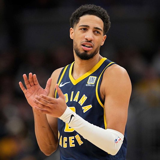 LegionHoops's tweet image. “If I go back and suit up, I wanna go f*** up Tyrese Haliburton… He talks so much s***. I wanna go back and bust his motherf***ing a**. He think he all that.”

— Tim Hardaway Sr. 😳

(via @GilsArenaShow)